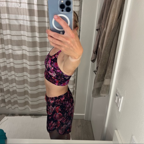 Lululemon set - Picture 11 of 11